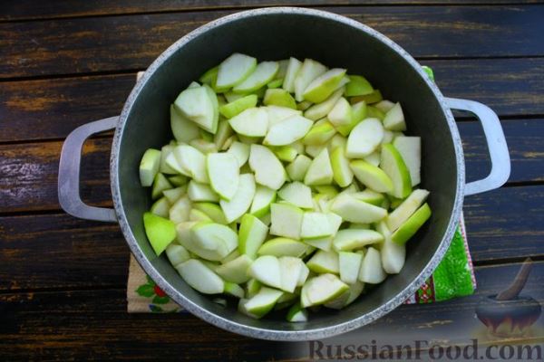 Кетчуп с яблоками, горчицей и куркумой (на зиму)