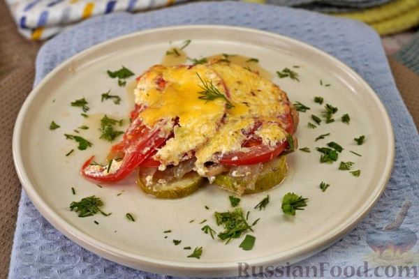 Кабачки, запечённые с грибами и помидорами