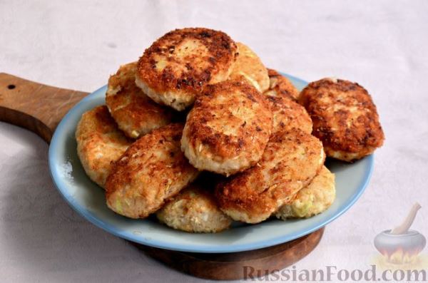 Ленивые голубцы, запечённые в молочно-сырном соусе